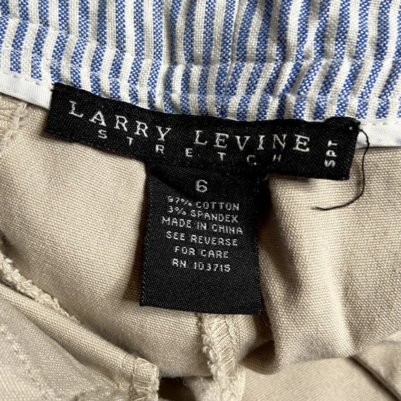 Larry Levine High Waisted Capri Khakis size 6 - Picture 3 of 3